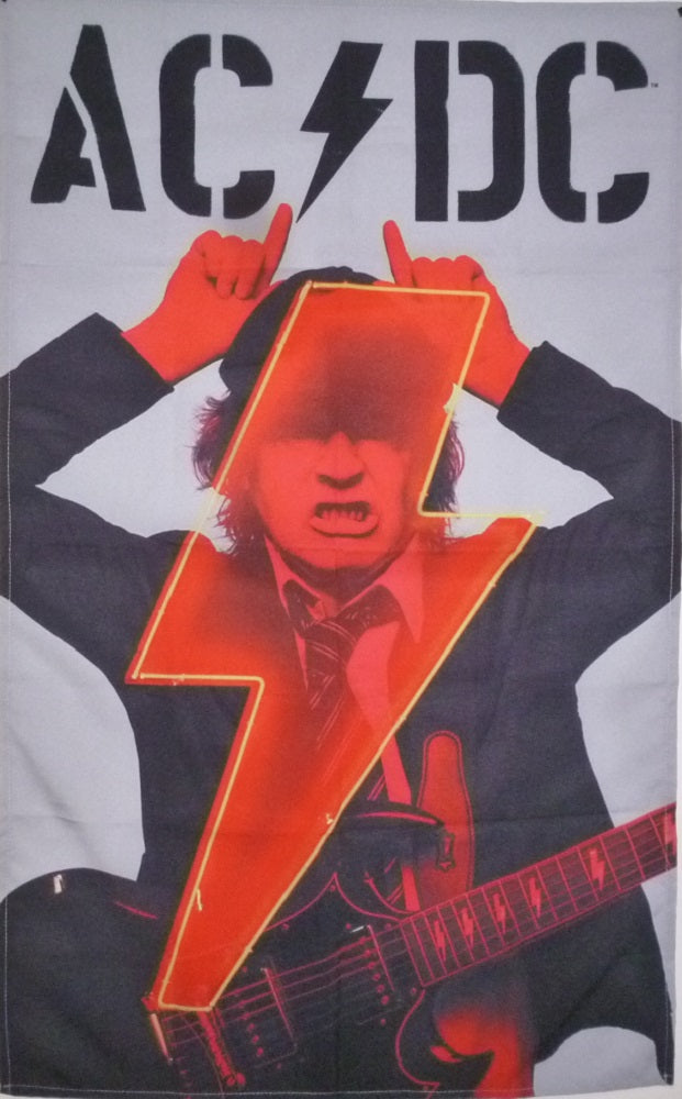 AC/DC | Pwr Up Angus Flag – Goddess.nl