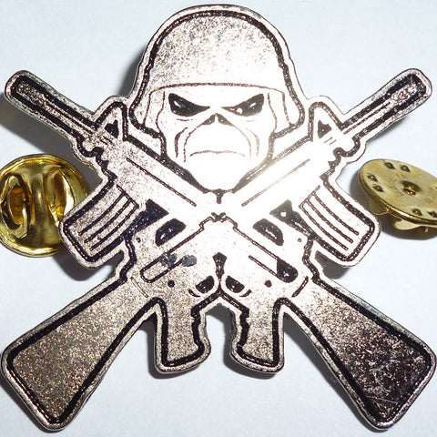Iron Maiden | Pin Badge Crossed Guns